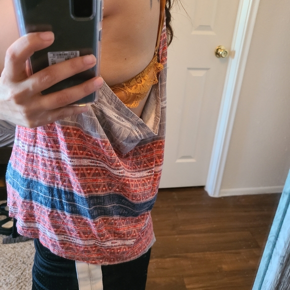 Sleeveless tribal boho earthy printed tank… - Picture 6 of 7